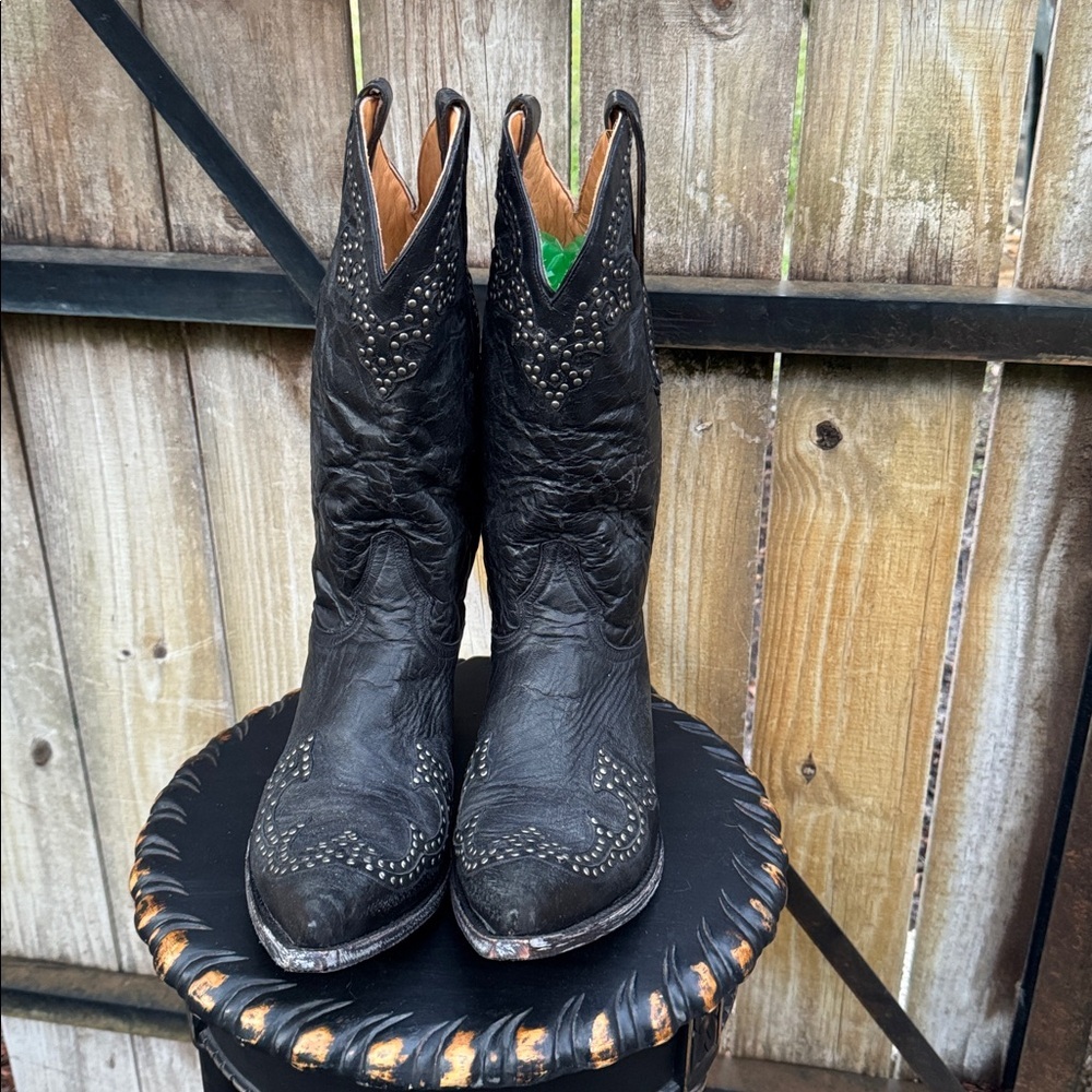 Old Gringo ‘Clarita’ studded boots, size 11.5D - Picture 2 of 7